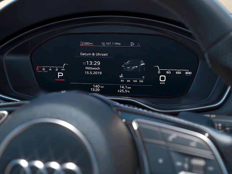 Audi S4 Avant display